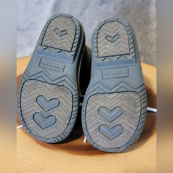 London Fog Gray Fur-Lined Boots with Knit Accents Baby/ Toddler Size 6 NICE - Picture 6 of 8